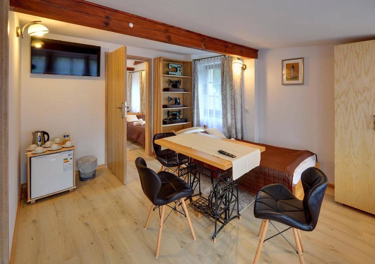 Ferienwohnung Dom Krawca - Pod Chojnikiem Jelenia Góra Exterior foto