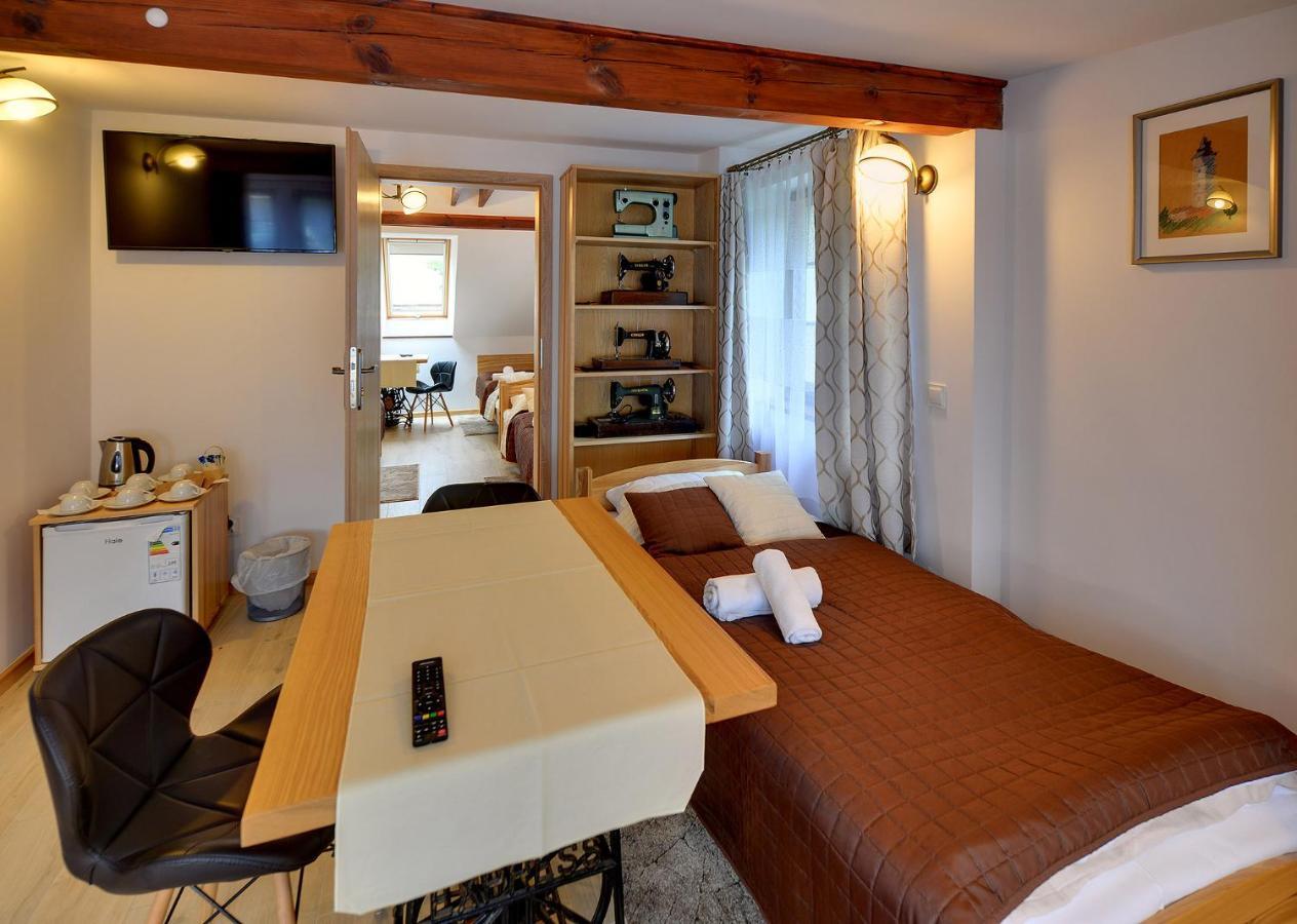 Ferienwohnung Dom Krawca - Pod Chojnikiem Jelenia Góra Exterior foto