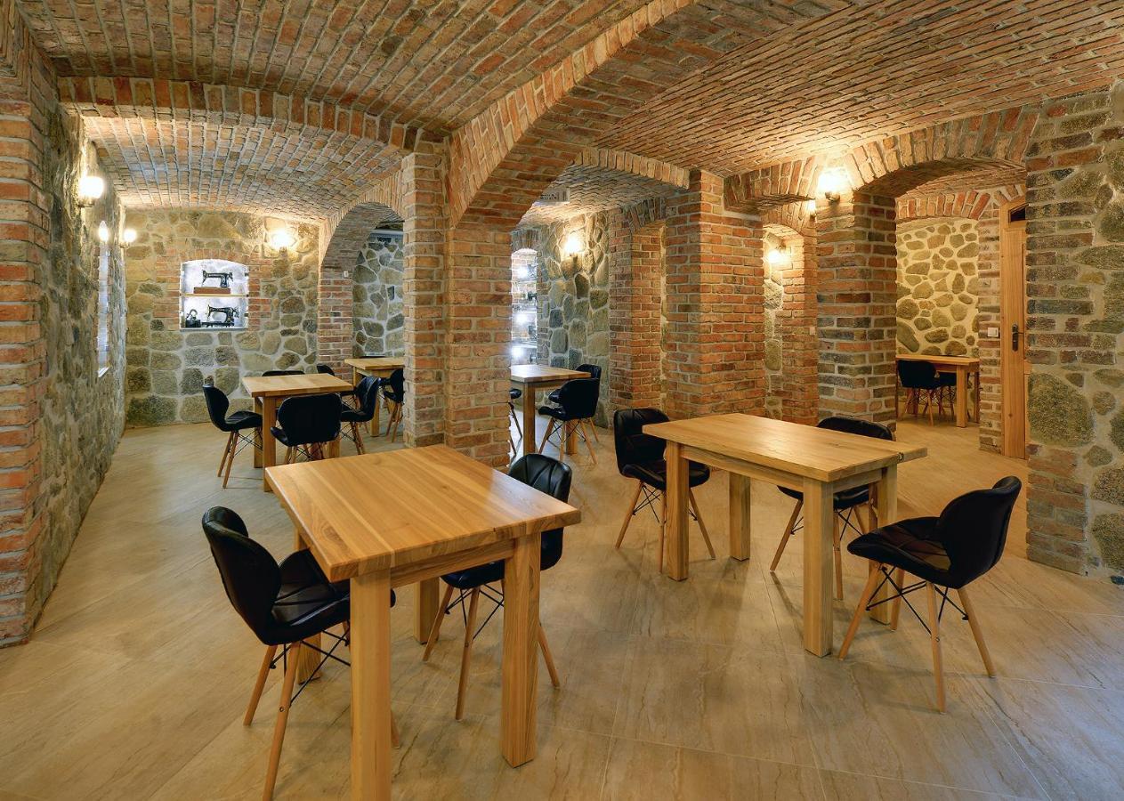 Ferienwohnung Dom Krawca - Pod Chojnikiem Jelenia Góra Exterior foto