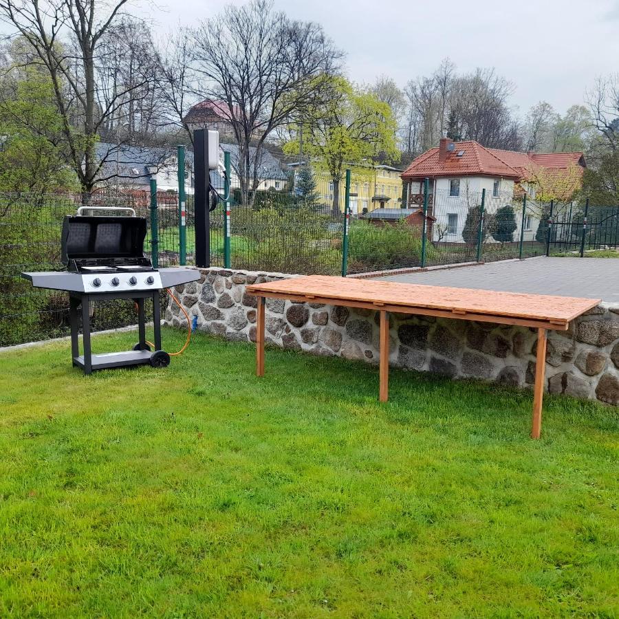 Ferienwohnung Dom Krawca - Pod Chojnikiem Jelenia Góra Exterior foto