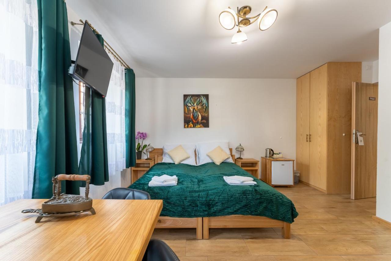Ferienwohnung Dom Krawca - Pod Chojnikiem Jelenia Góra Exterior foto
