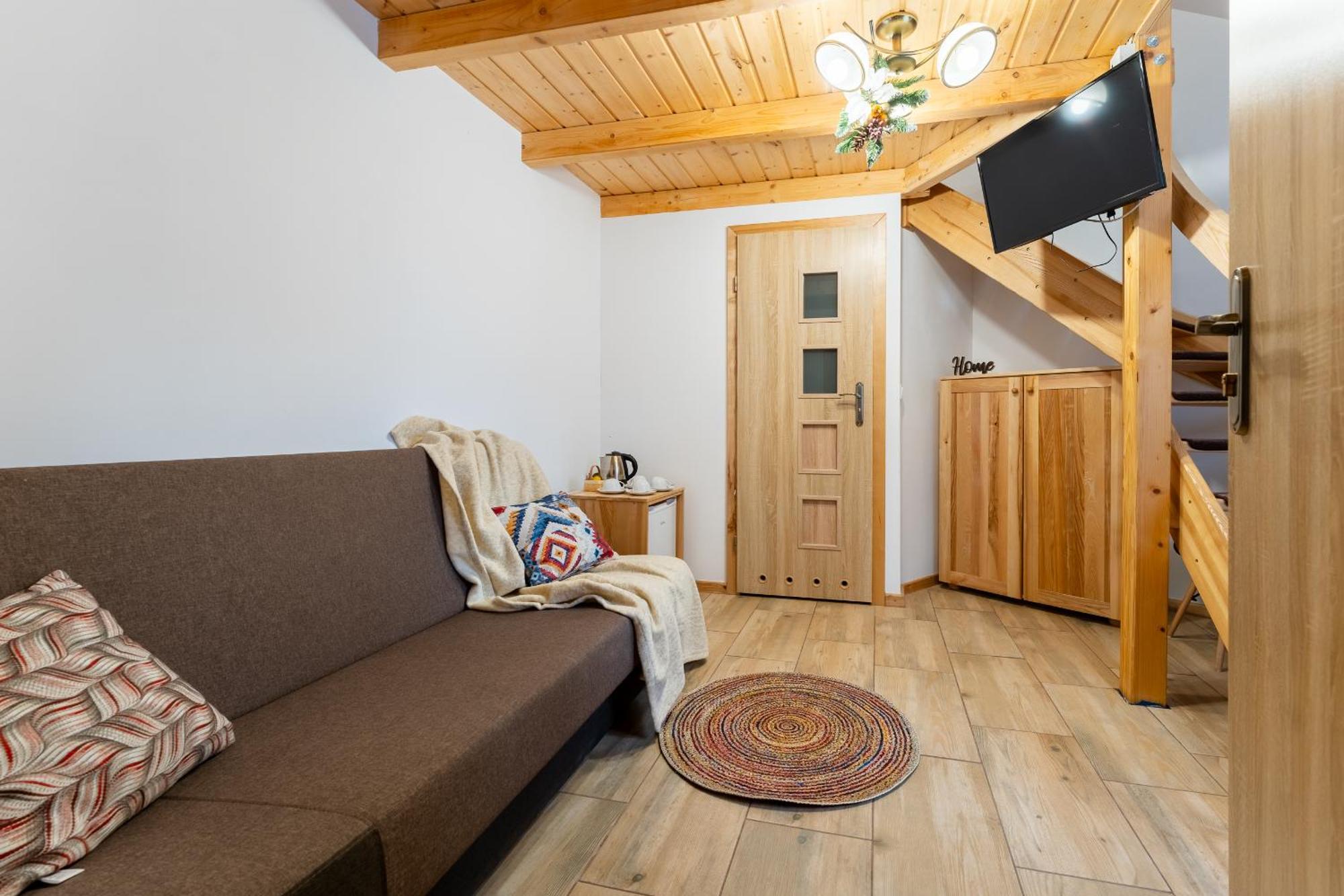 Ferienwohnung Dom Krawca - Pod Chojnikiem Jelenia Góra Exterior foto